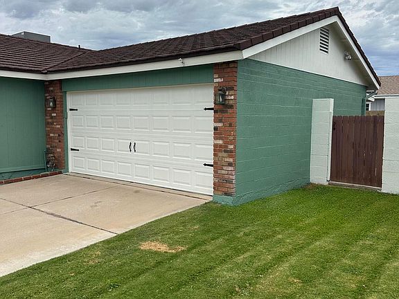 4th image of 614 E CAMPO BELLO Drive