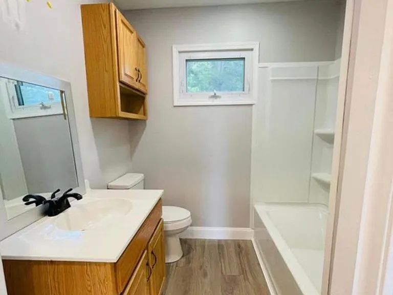 1477 Erickson Dr — Photo 14
