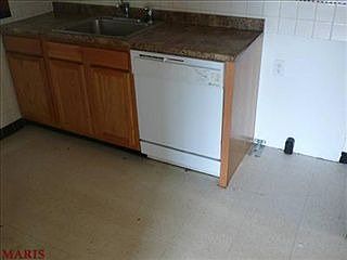 4th image of 1506 Comet Dr