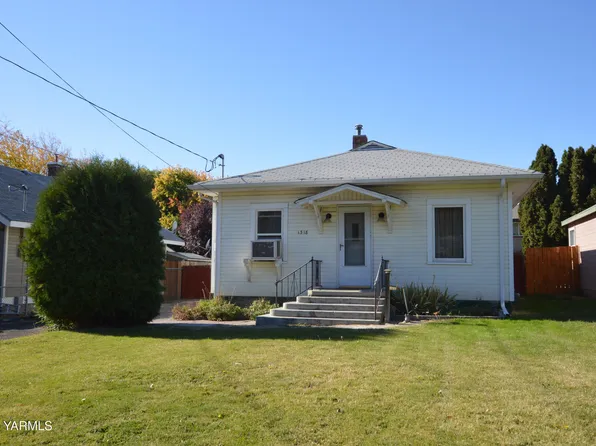 1318 S 18th Ave, Yakima, WA 98902