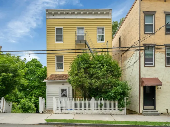437 Warburton Ave #2, Hastings On Hudson, NY 10706