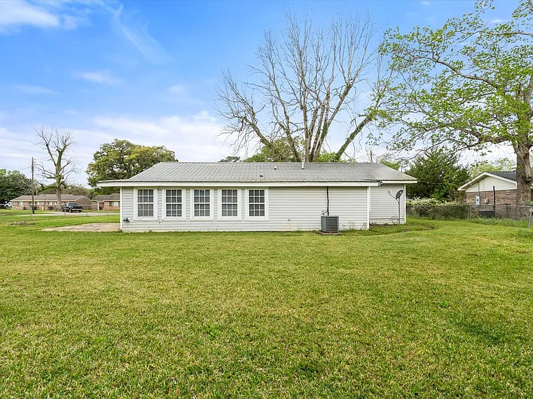 6 Morgan Cir — Photo 19