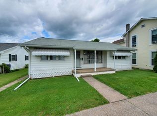 121 High St, Flemington, PA 17745