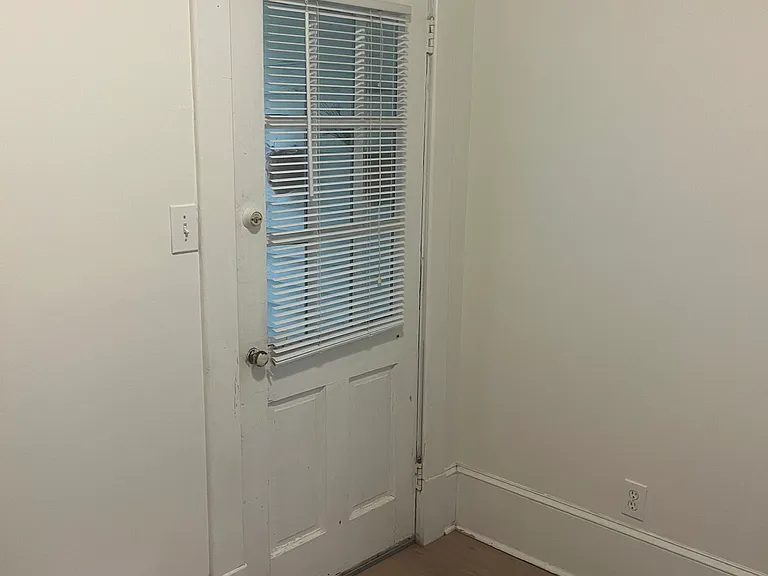 310 W Park Ave #A — Photo 22