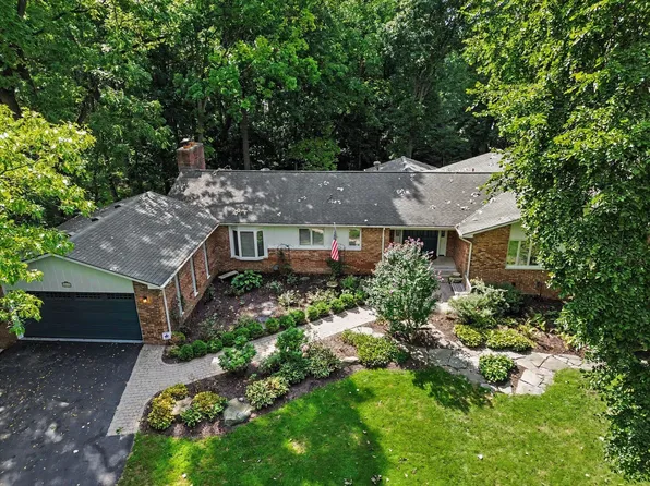 2514 Hawthorne Rd, Ann Arbor, MI 48104