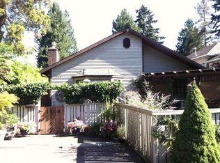 1508 NE 102nd St, Seattle, WA 98125