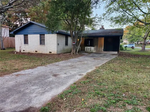5400 Louis Xiv Ln, Atlanta, GA 30349