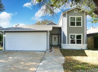 8465 Maple Ridge Dr, San Antonio, TX 78239