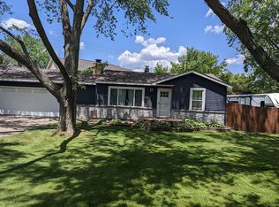 6420 Rowley Blvd, Waterford, MI 48329