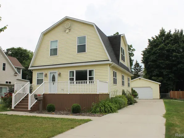 610 W Huron Ave, Bad Axe, MI 48413