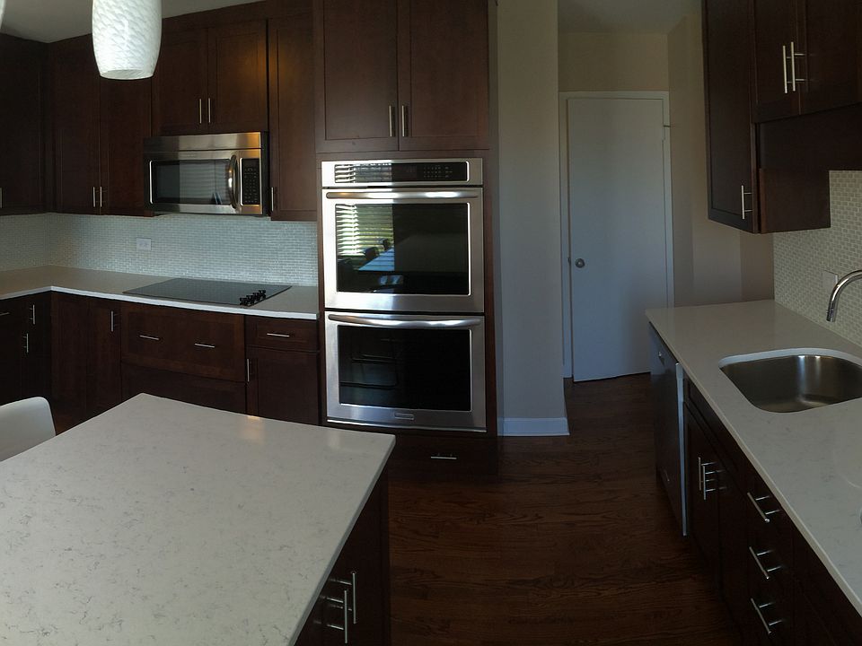 1st image of 6833 N Kedzie Ave APT 315