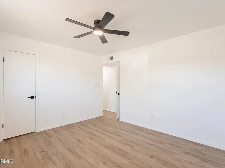 4743 W Shaw Butte Dr — Photo 19