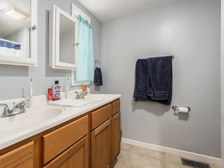 10999 Converse Rd — Photo 25