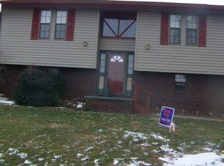 2385 Seal Brooks Rd, Morristown, TN 37814