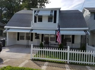 1815 Dickson Ave, Scranton, PA 18509