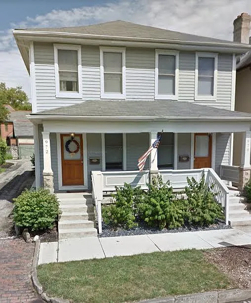 Building Photo - 972 Delaware Ave