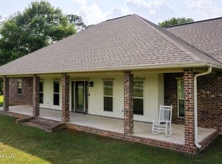 8185 Ridgewood Dr, Kiln, MS 39556