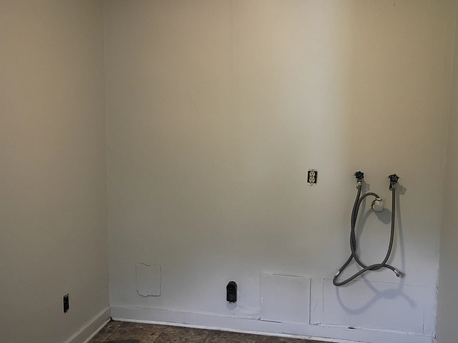 217 Lester Ave — Photo 4