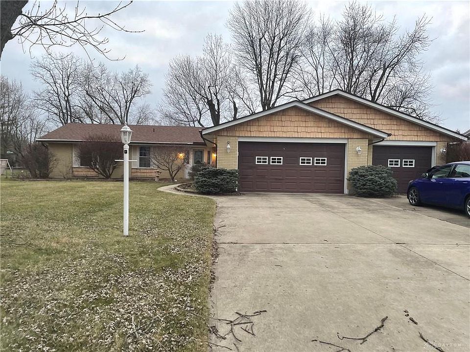 1st image of 2107 Avon Dr