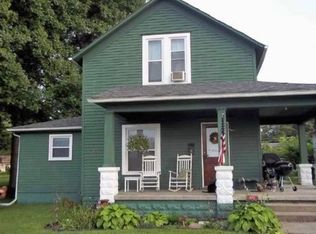 403 E Walnut St, Argos, IN 46501