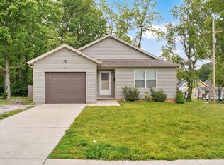 937 N Missouri Avenue, Springfield, MO 65802
