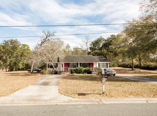 1216 Highland Dr, Waycross, GA 31503