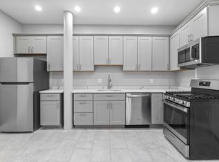 46 Lewis St APT D, Boston, MA 02113