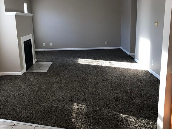 3rd image of 413 Fairington Ave