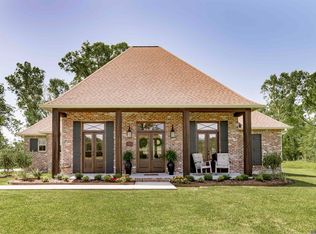 42371 Churchpoint Rd, Gonzales, LA 70737