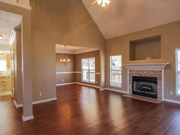 4th image of 1911 Saint Gregorys Ct