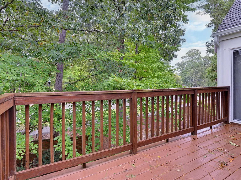 526 Ironwood Dr — Photo 20