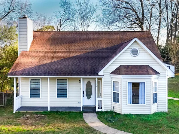 298 Pine Lake Ct, Spartanburg, SC 29301