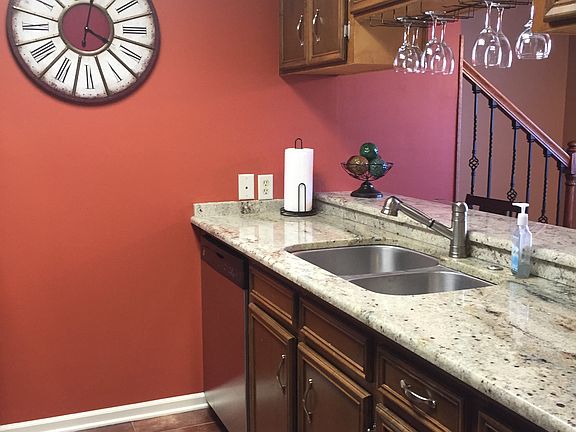 Kitchen entrance