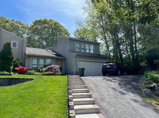 2 Inwood Rd #2, Pt Jefferson, NY 11777