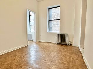 235 E 4th St #3G, New York, NY 10009