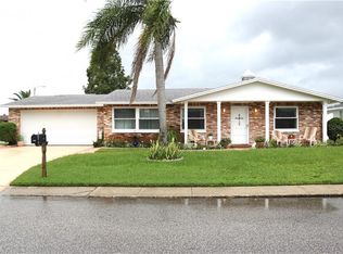 3608 Eisenhower Dr, Holiday, FL 34691