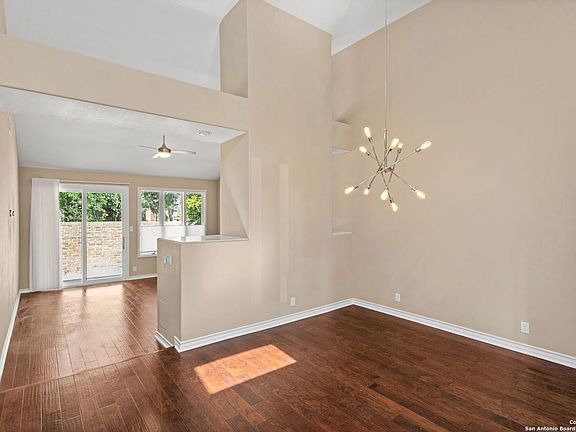 5th image of 4 VILLA JARDIN
