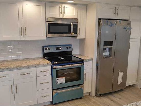 2nd image of 3850 Galt Ocean Dr APT 1707