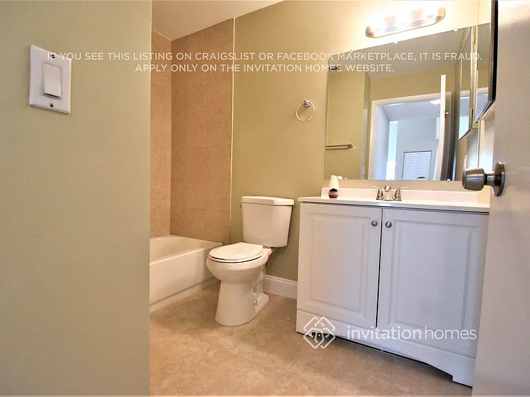 3211 NW 123rd Ter — Photo 16