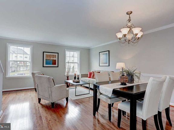5th image of 2902 Truffle Oak Pl #295