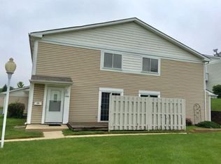 1501 Cornell Ct, Hoffman Estates, IL 60169
