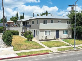 7045 Whitsett Ave, North Hollywood, CA 91605