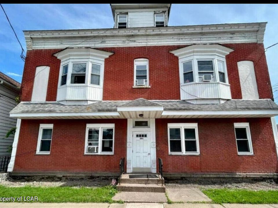 1st image of 546 W Main St