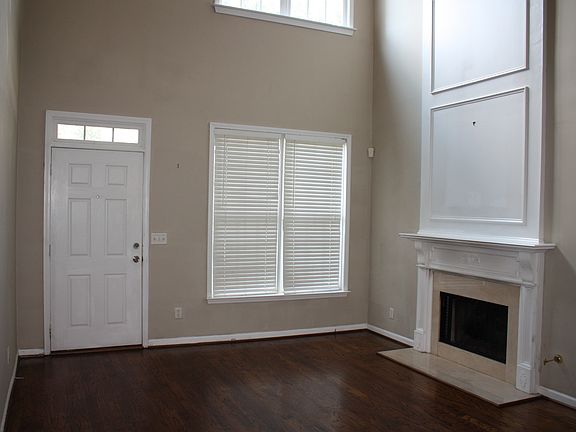 Family Room- 2 Story 