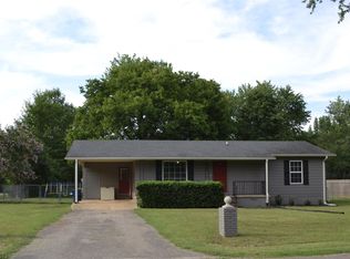 15 Edna St, Savannah, TN 38372