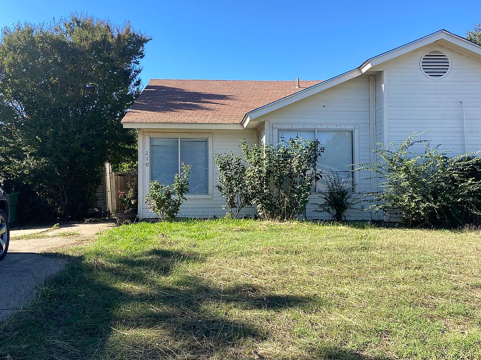 1st image of 210 Suttonwood Dr