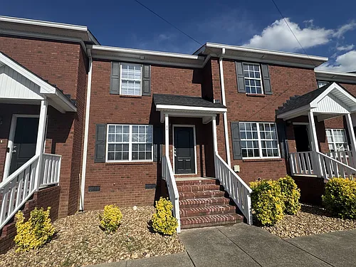 814 Sevier St Photo 1