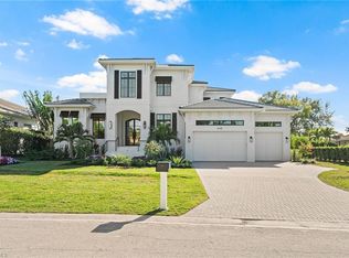 448 Devils Ln, Naples, FL 34103