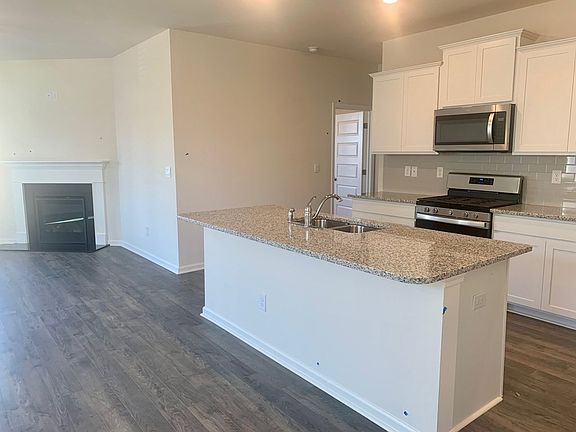 3rd image of 4024 Sorensten Drive