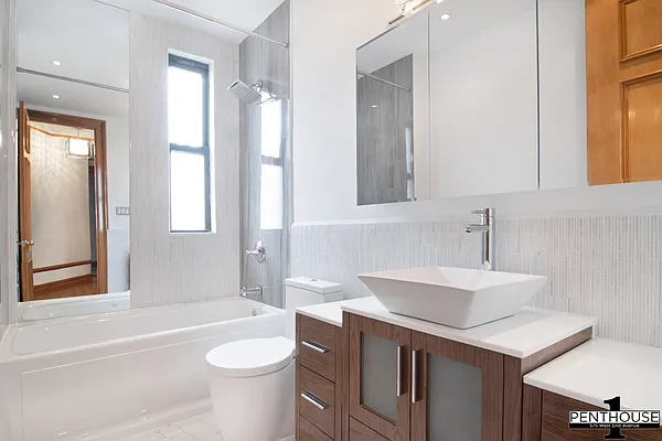 Rented by WAM Partners - William Moses Co. | media 33